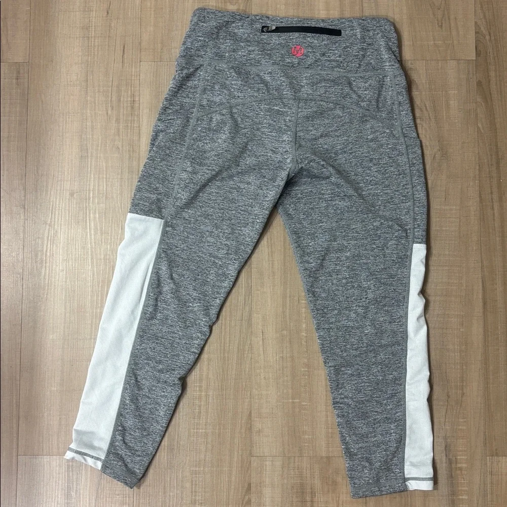 Gray and White Womens Capri Leggings